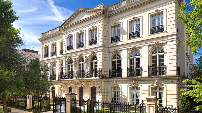 French Chicago Château