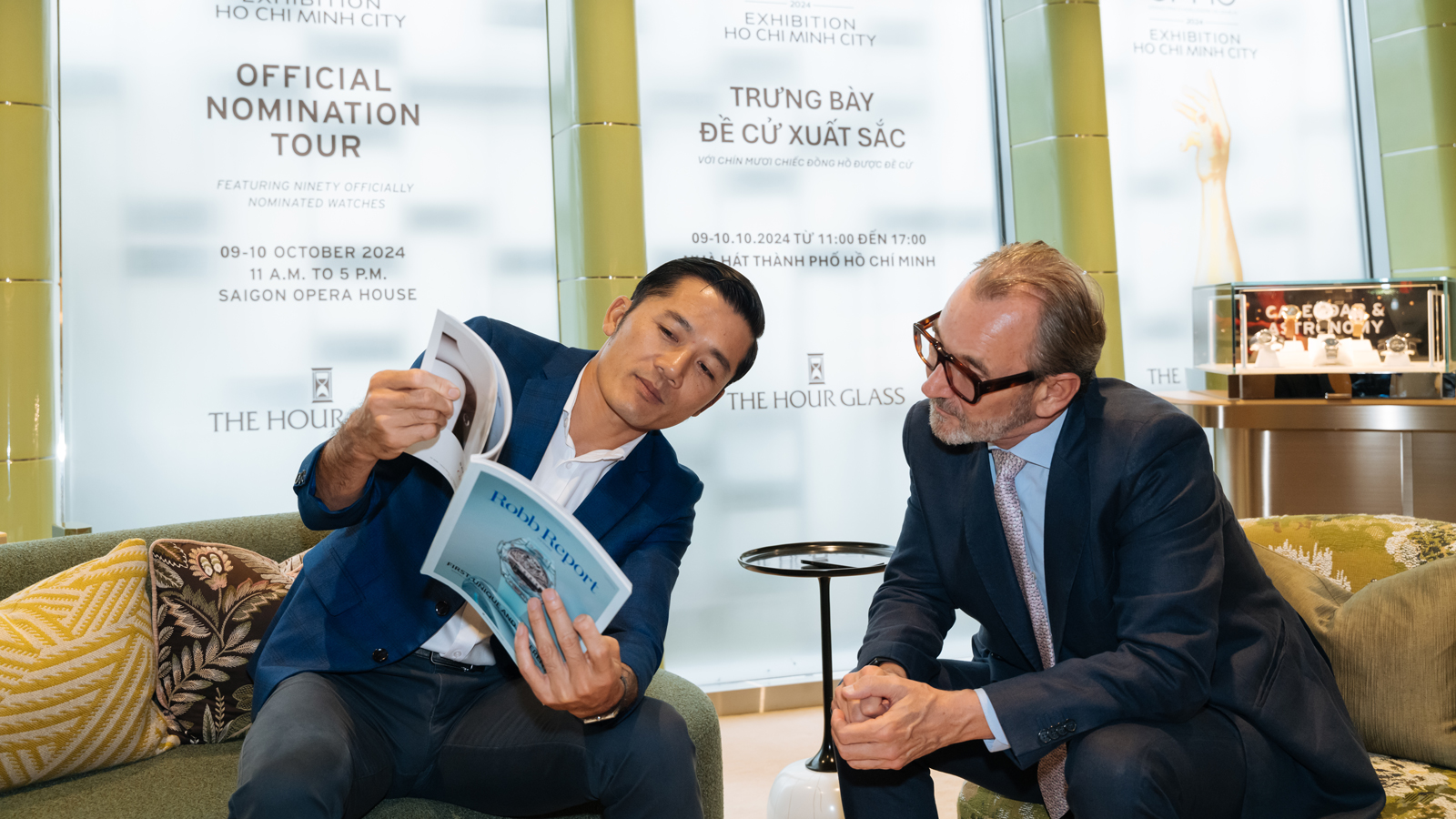 Chủ tịch GPHG và ông Hào Vũ - Tổng biên tập Robb Report Việt Nam trong buổi trò chuyện trước thềm sự kiện.