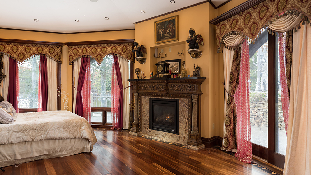 $35m Woodstock Castle in Connecticut