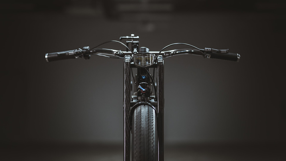 CrownCruiser