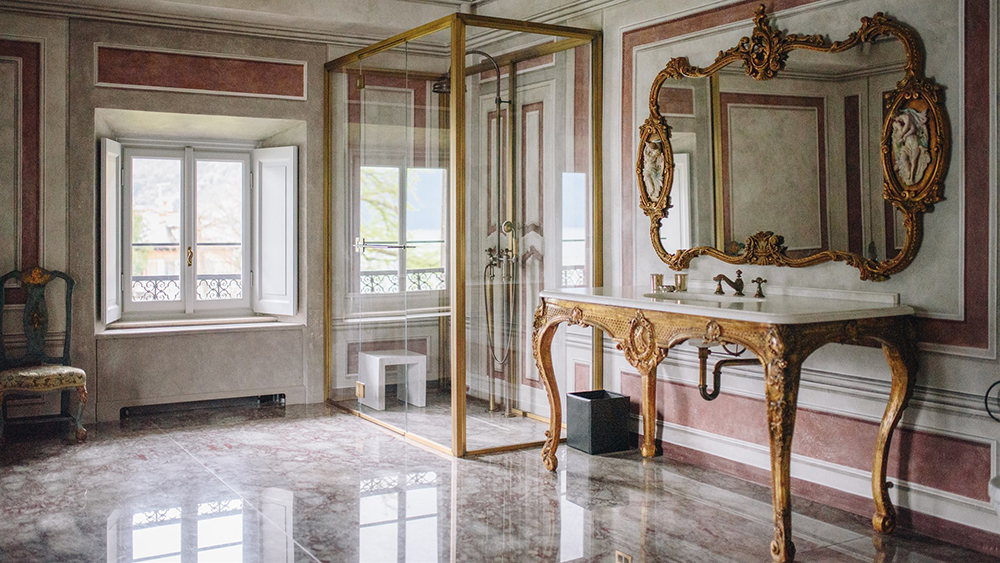 Lake Como House of Gucci