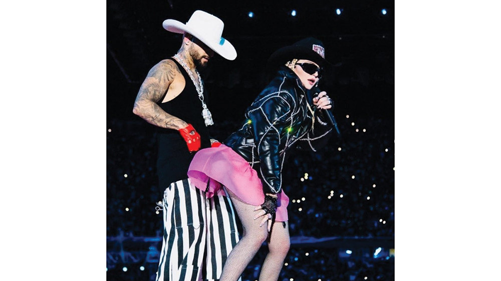 Maluma và Madonna trình diễn tại Medellín