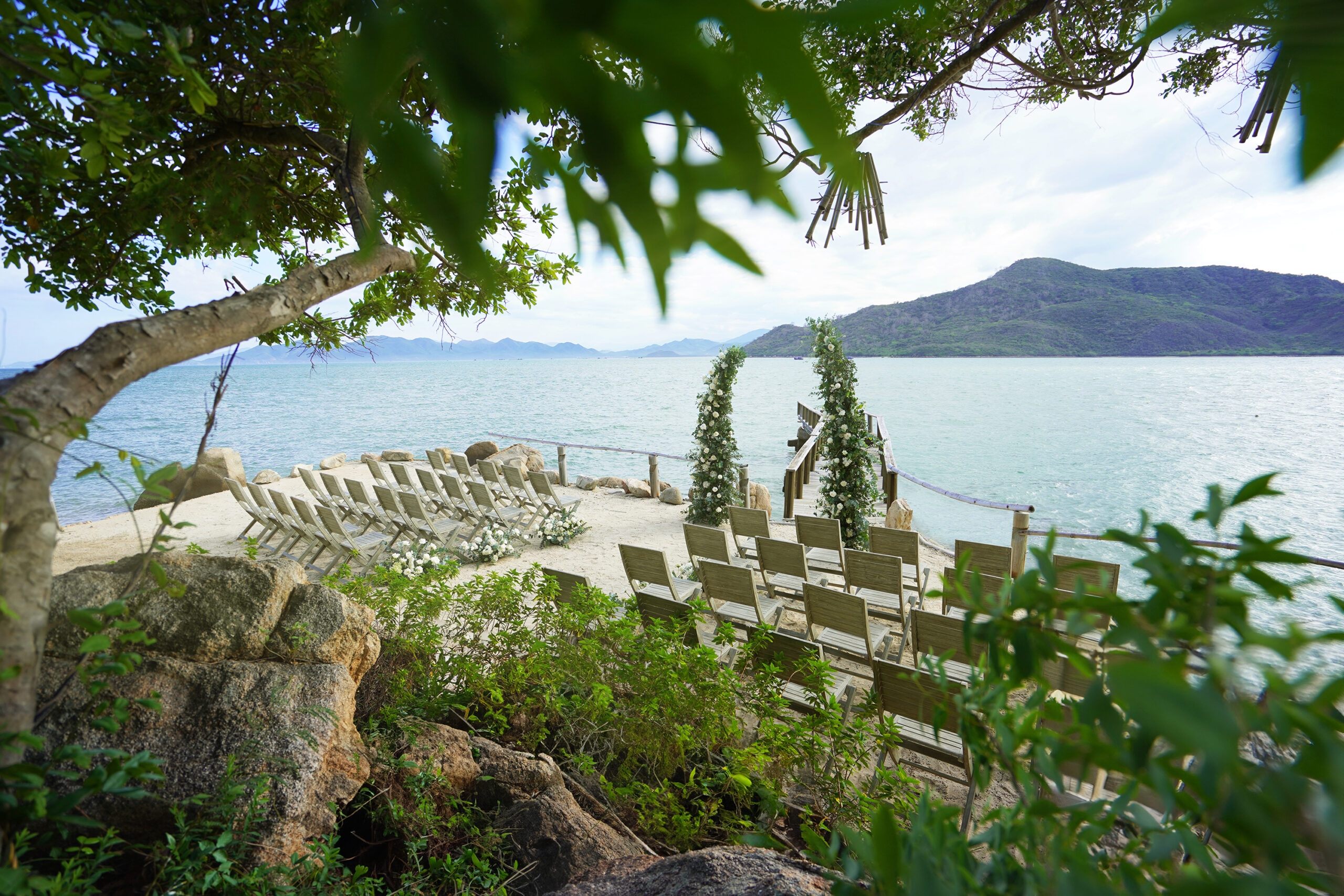 Điểm dừng chân mới tại An Lâm Retreats Ninh Vân Bay cho các cặp đôi muốn tìm kiếm trải nghiệm cưới mới lạ bên vịnh Ninh Vân