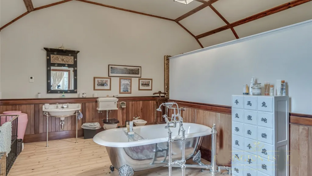 Chanter's House in UK
