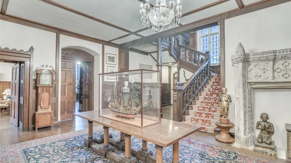 Chanter's House in UK